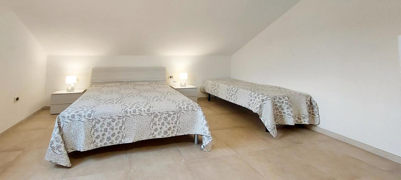 Appartamento Brigida Bilocale 3 Posti Vicino Al Centro San Teodoro  Exteriér fotografie