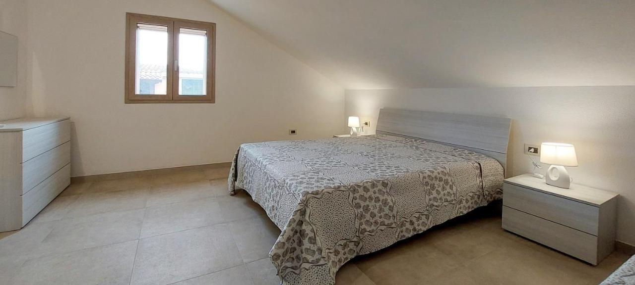 Appartamento Brigida Bilocale 3 Posti Vicino Al Centro San Teodoro  Exteriér fotografie